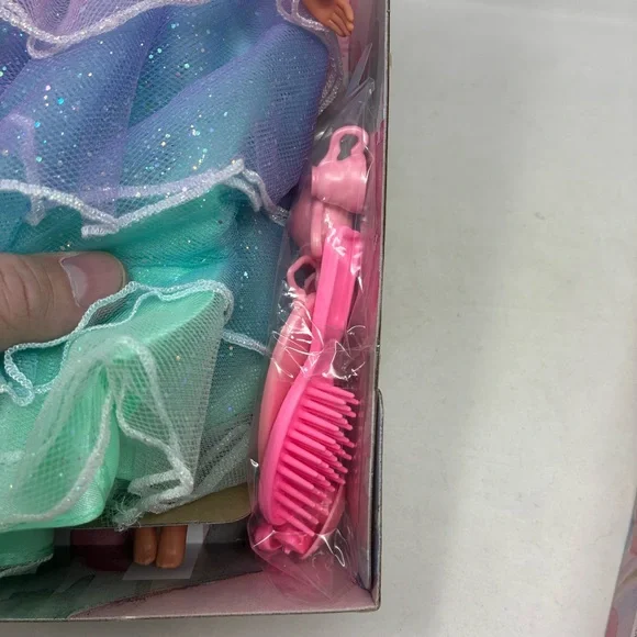 Avon Spring Tea Party Barbie 1997 Special Edition brand new - Picture 10 of 16